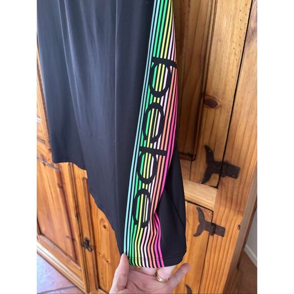 Bebe Sport Workout Tank - Picture 2 of 6